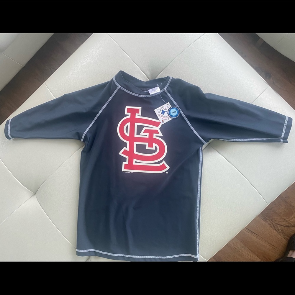 NEW Youth St. Louis Cardinals 3/4 sleeve dry wicking top. SPF 50